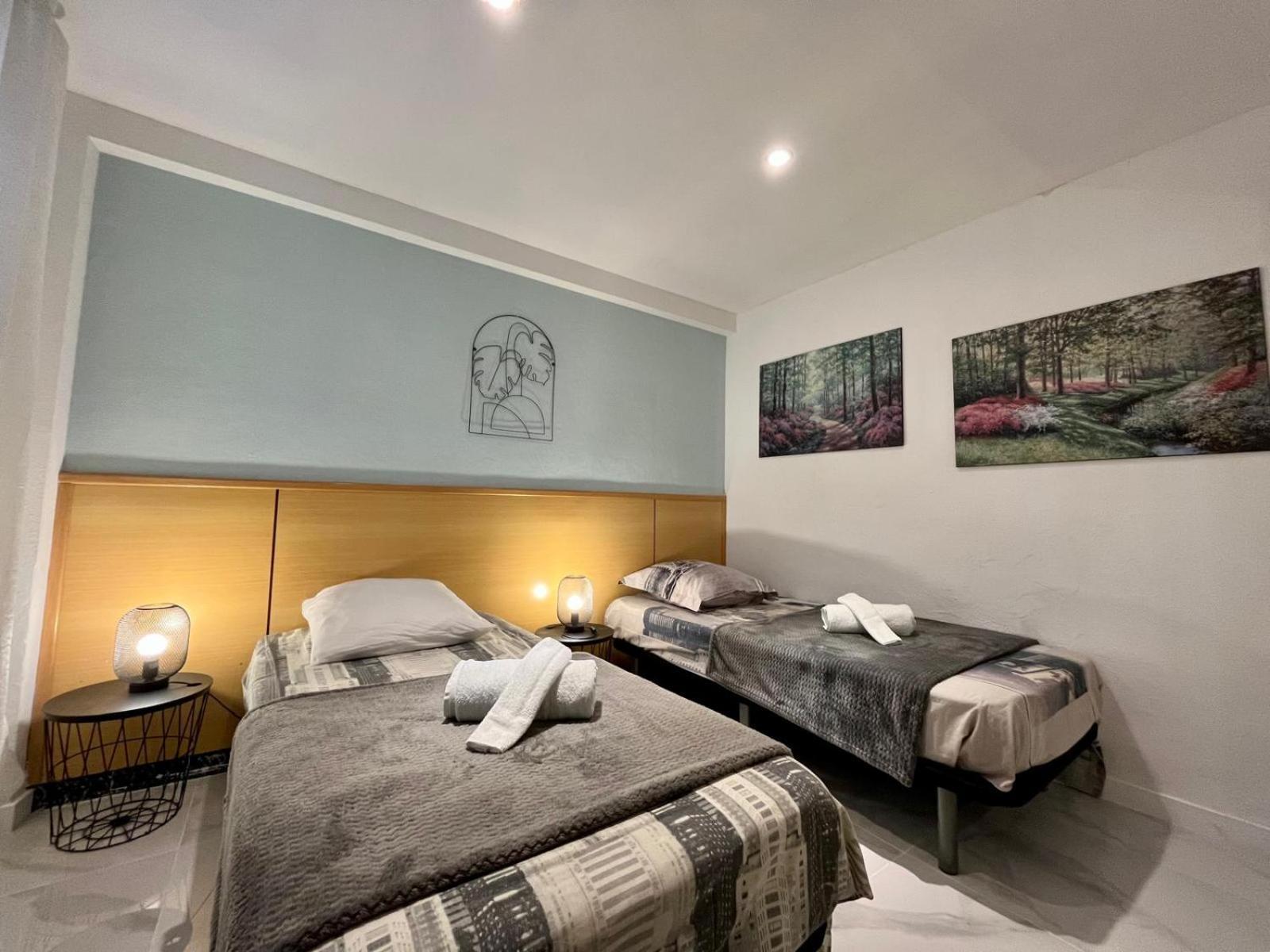 Chez Chantal 3 Chambres Au Centre Touristique De Salou Avec Garage Eksteriør bilde